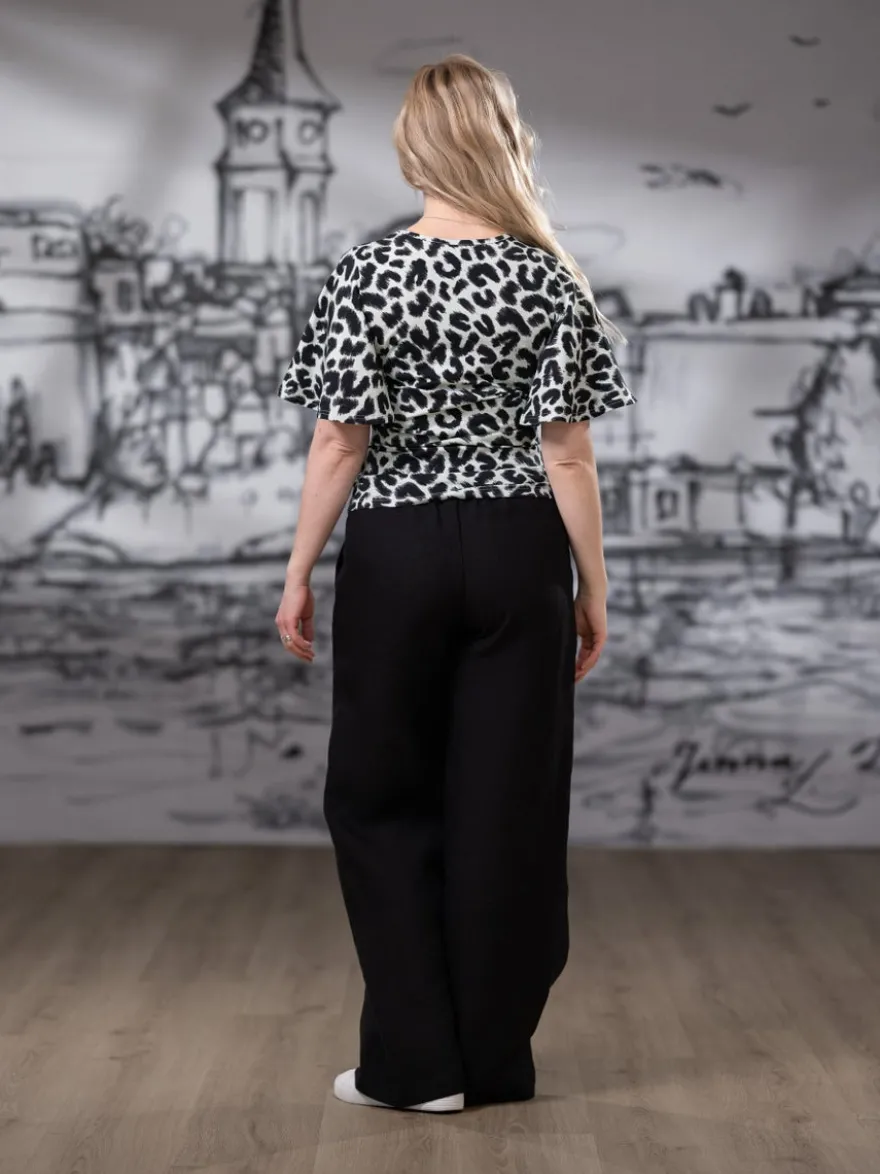 SANDRApaita (Kesyttämätön minttu trikoo)