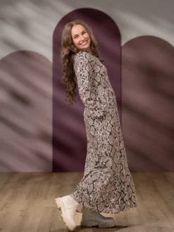 SELJAmekko (Eleganssi hiekka trikoo)