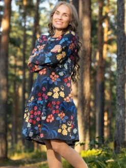 SELMAmekko (Mökillä musta / punainen / sininen joustocollege)